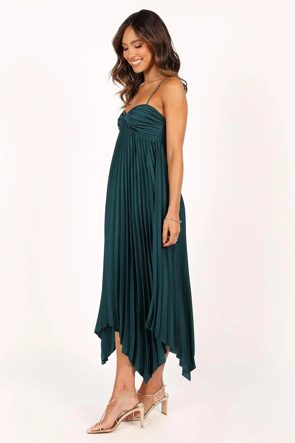 2025 Irregular and Sexy Pleated Evening Gown with Thin Shoulder Straps, Elegant Dress for Dance Parties, Women's Wedding Parties