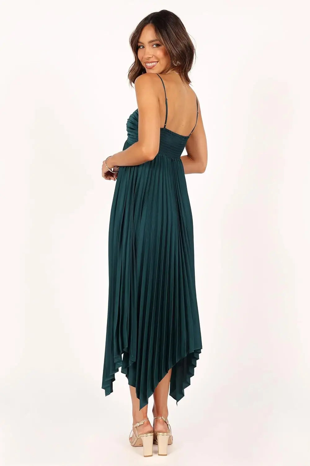 2025 Irregular and Sexy Pleated Evening Gown with Thin Shoulder Straps, Elegant Dress for Dance Parties, Women's Wedding Parties